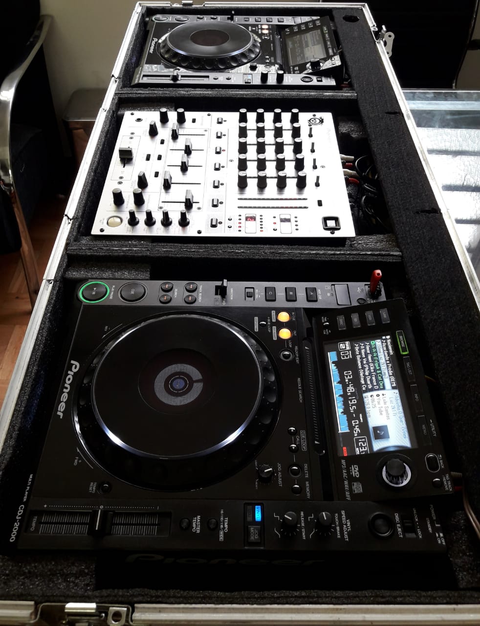 CDJs e Controladoras